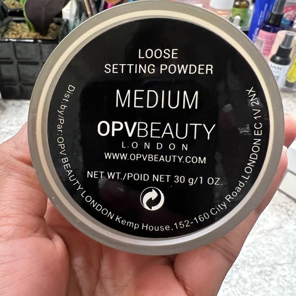 OPV Beauty Medium Setting Powder - Picture 4 of 4